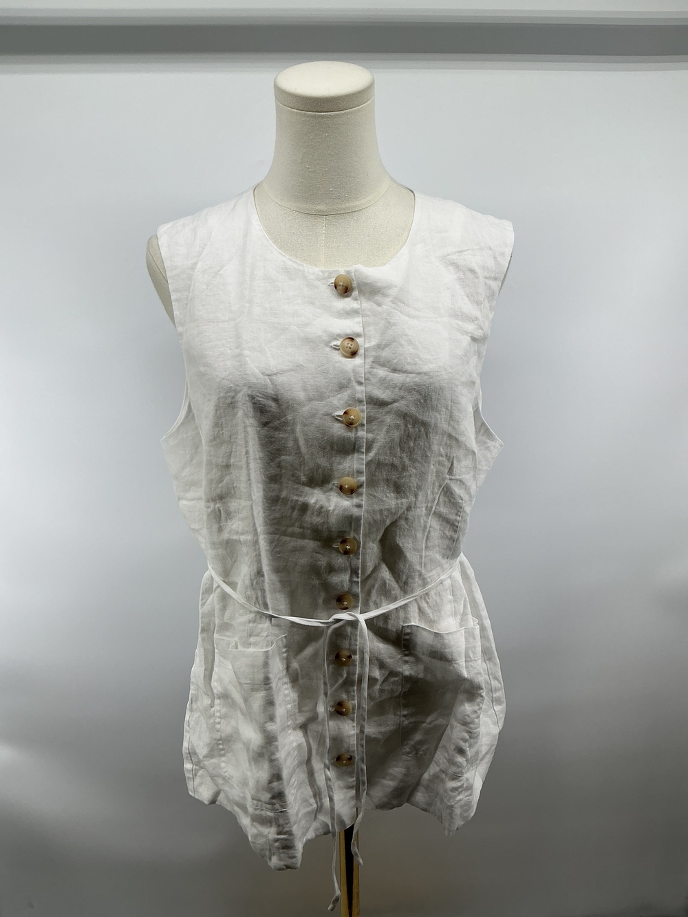100% European Linen Longline Vest